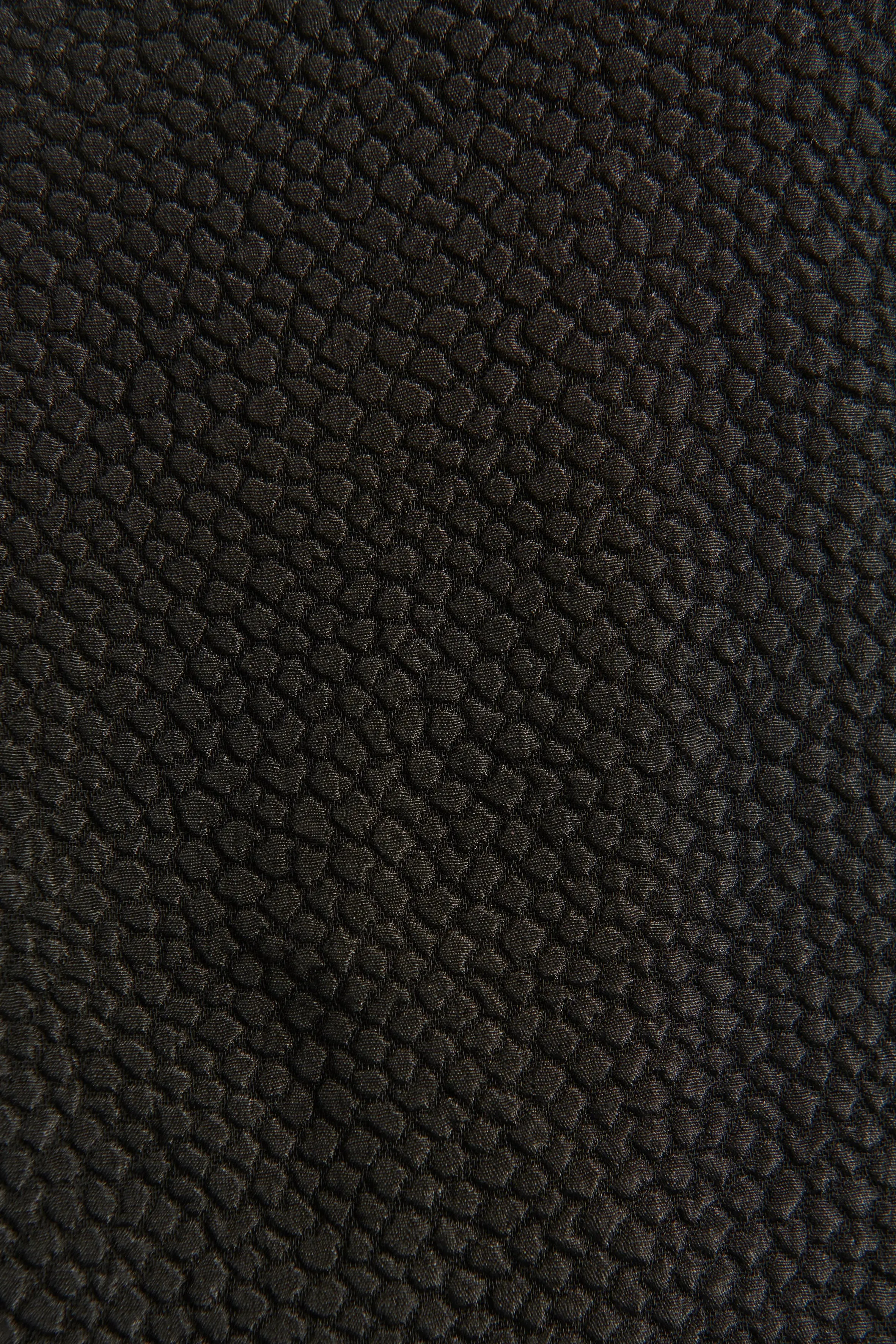 2013 Black Preowned V-Neck Sleeveless Textured Top