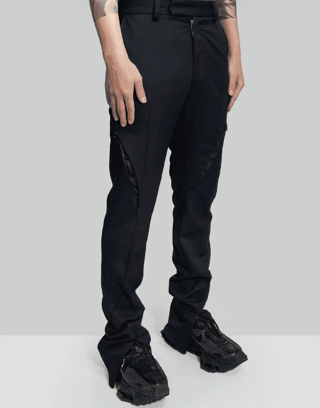ADIAMORPHIC TAILORED TROUSERS
