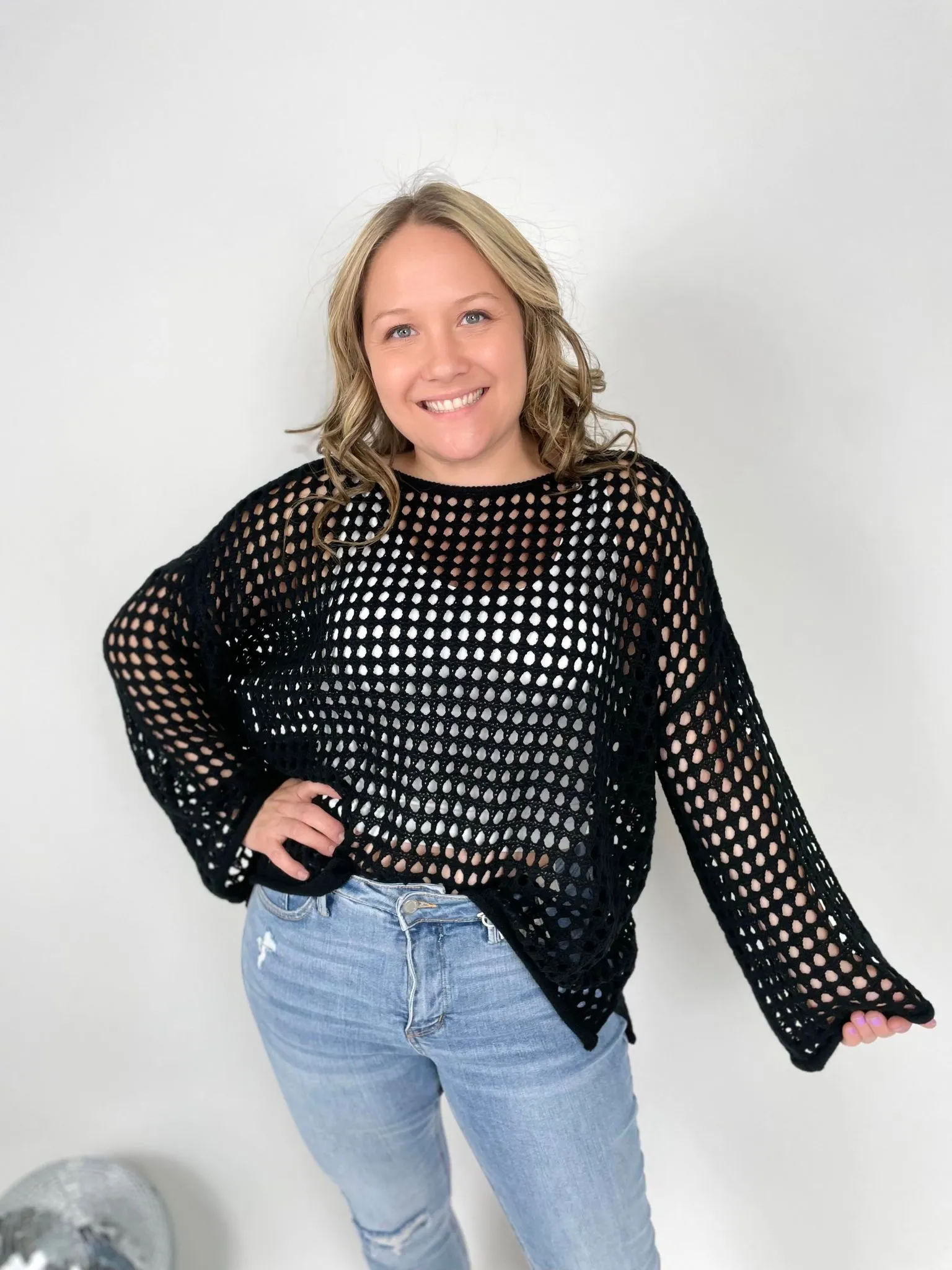 Airy Style Sweater in Black