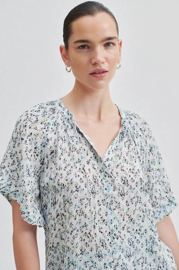 Elle Shirt - Second Female