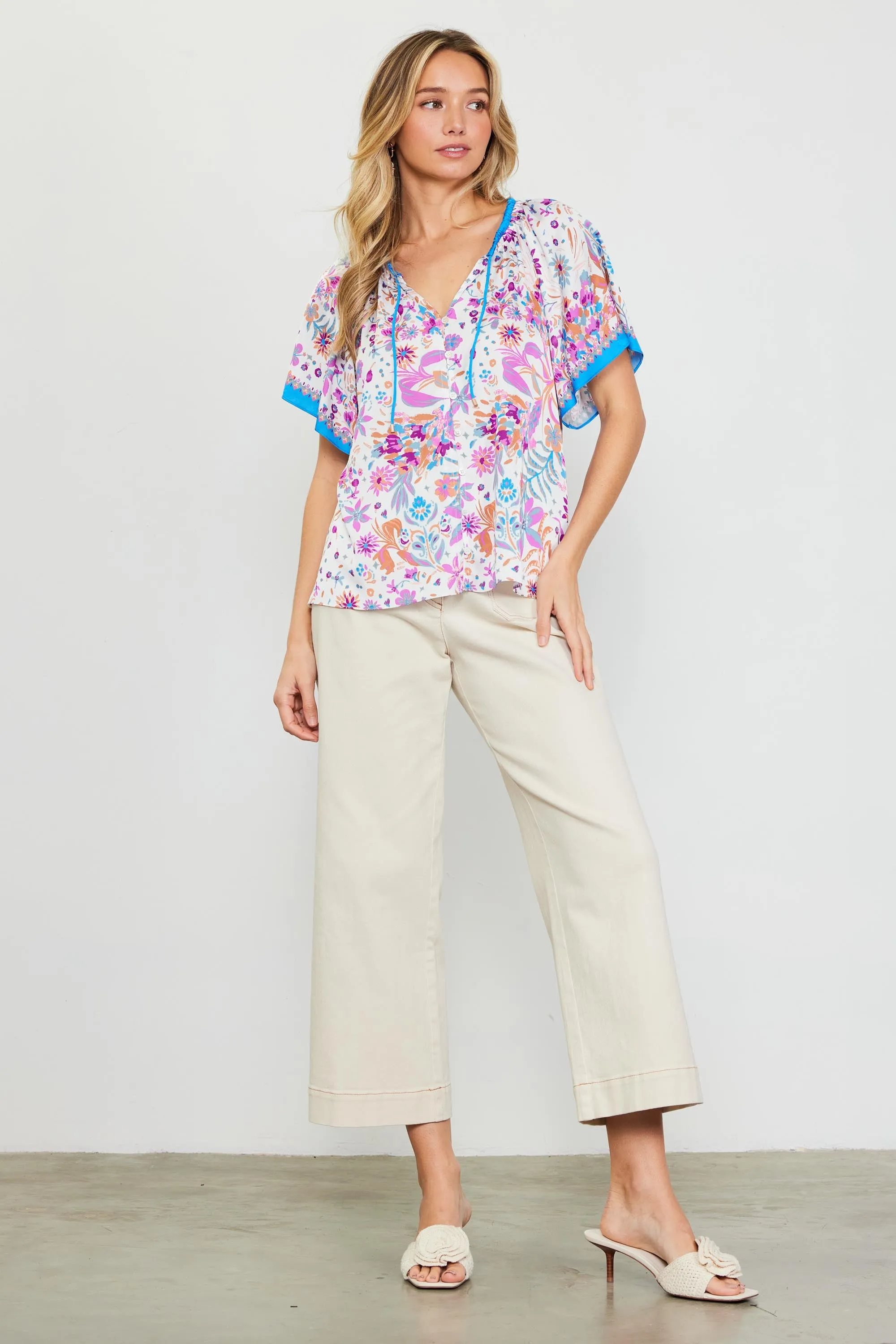 Magnolia Border Print Short Sleeve Top