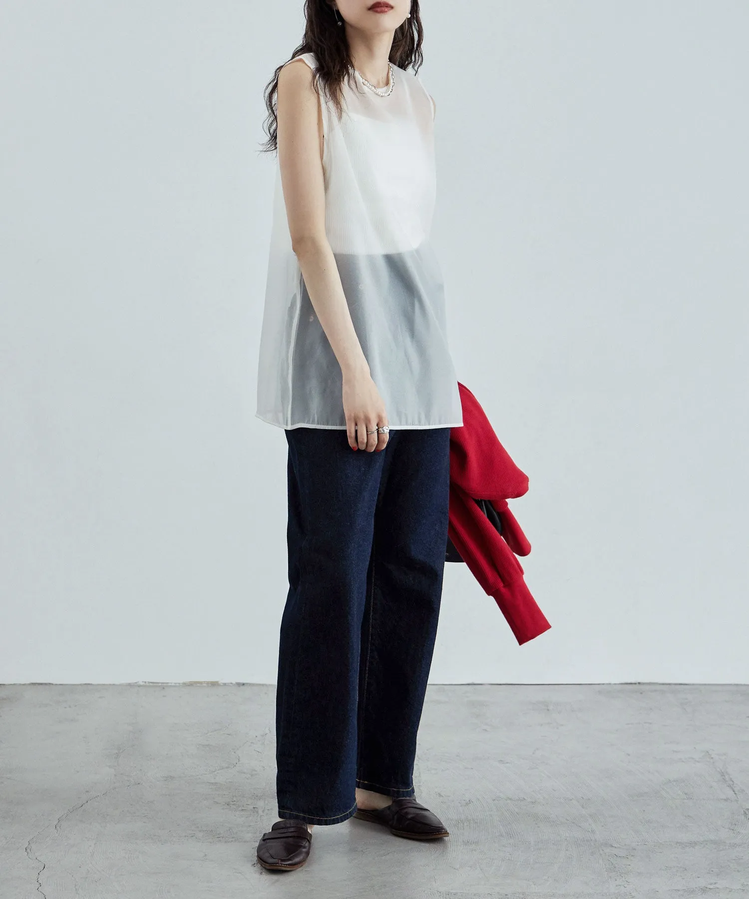 Organdy sleeveless tops