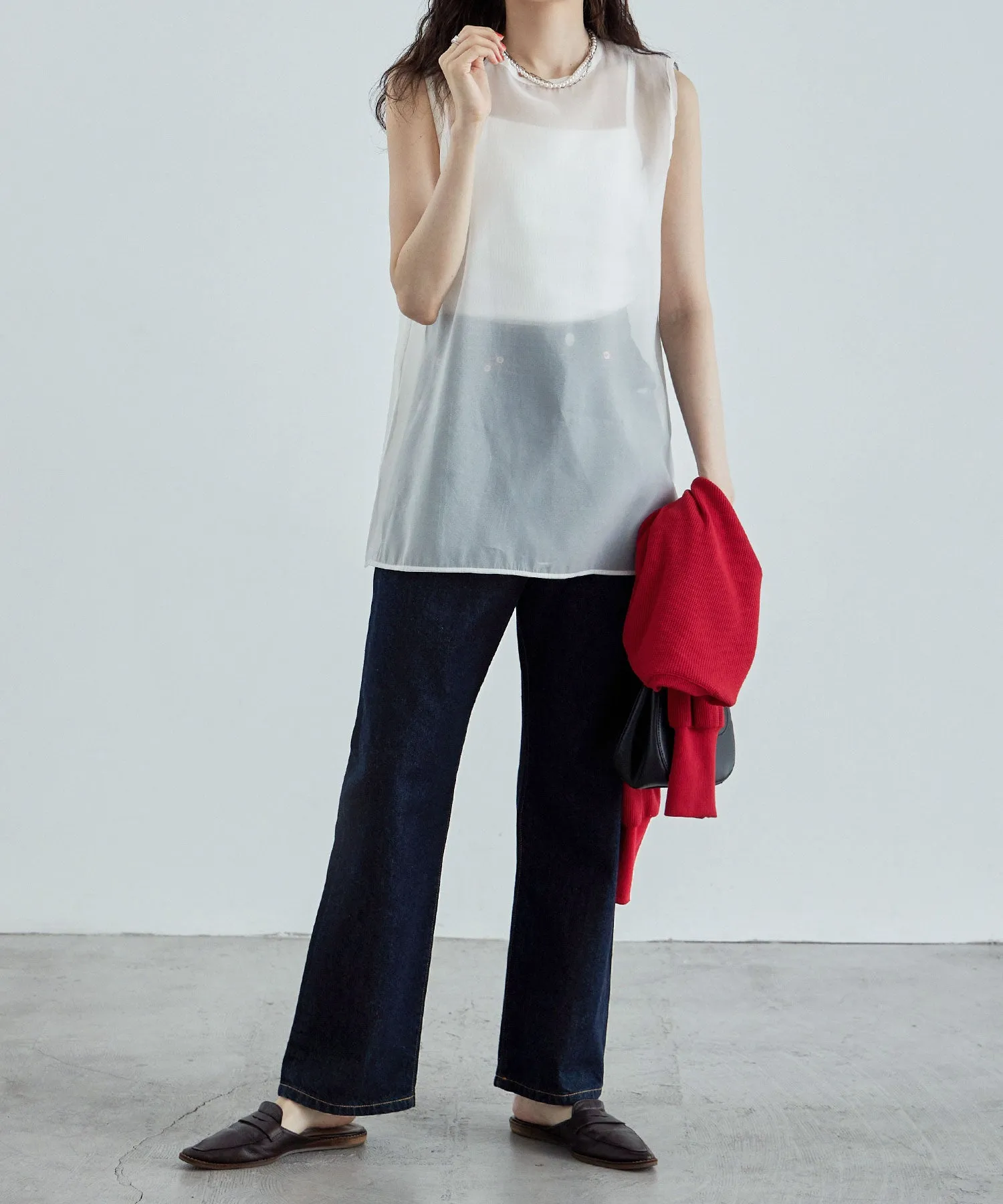 Organdy sleeveless tops