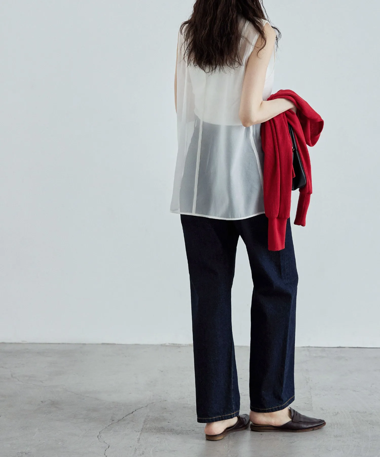 Organdy sleeveless tops