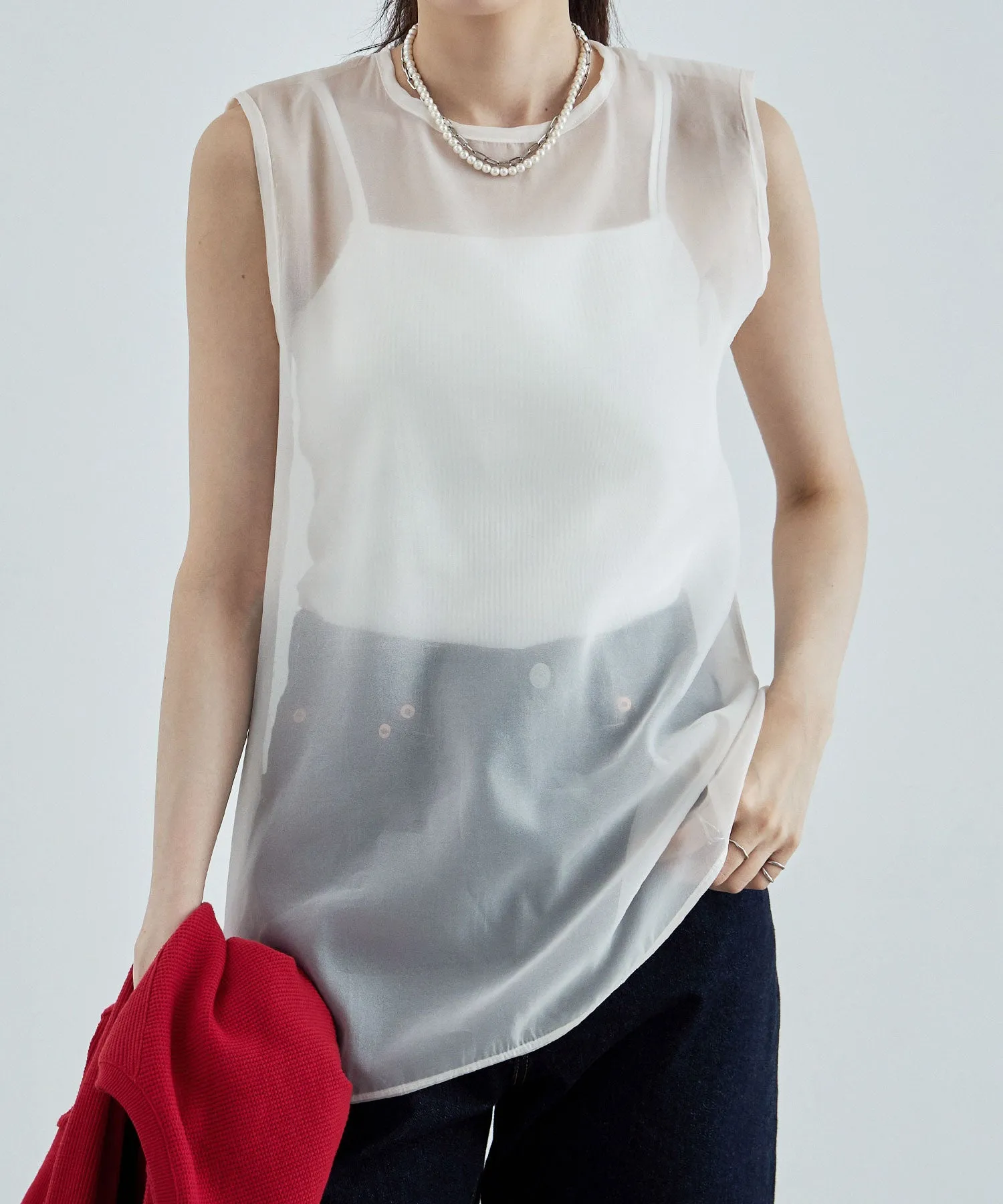 Organdy sleeveless tops