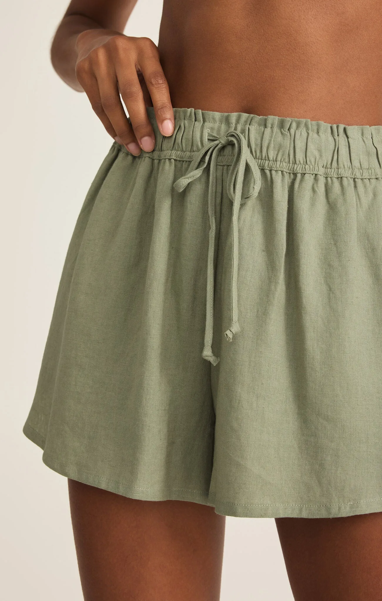 The Perfect Linen Short in avocado by Z Supply