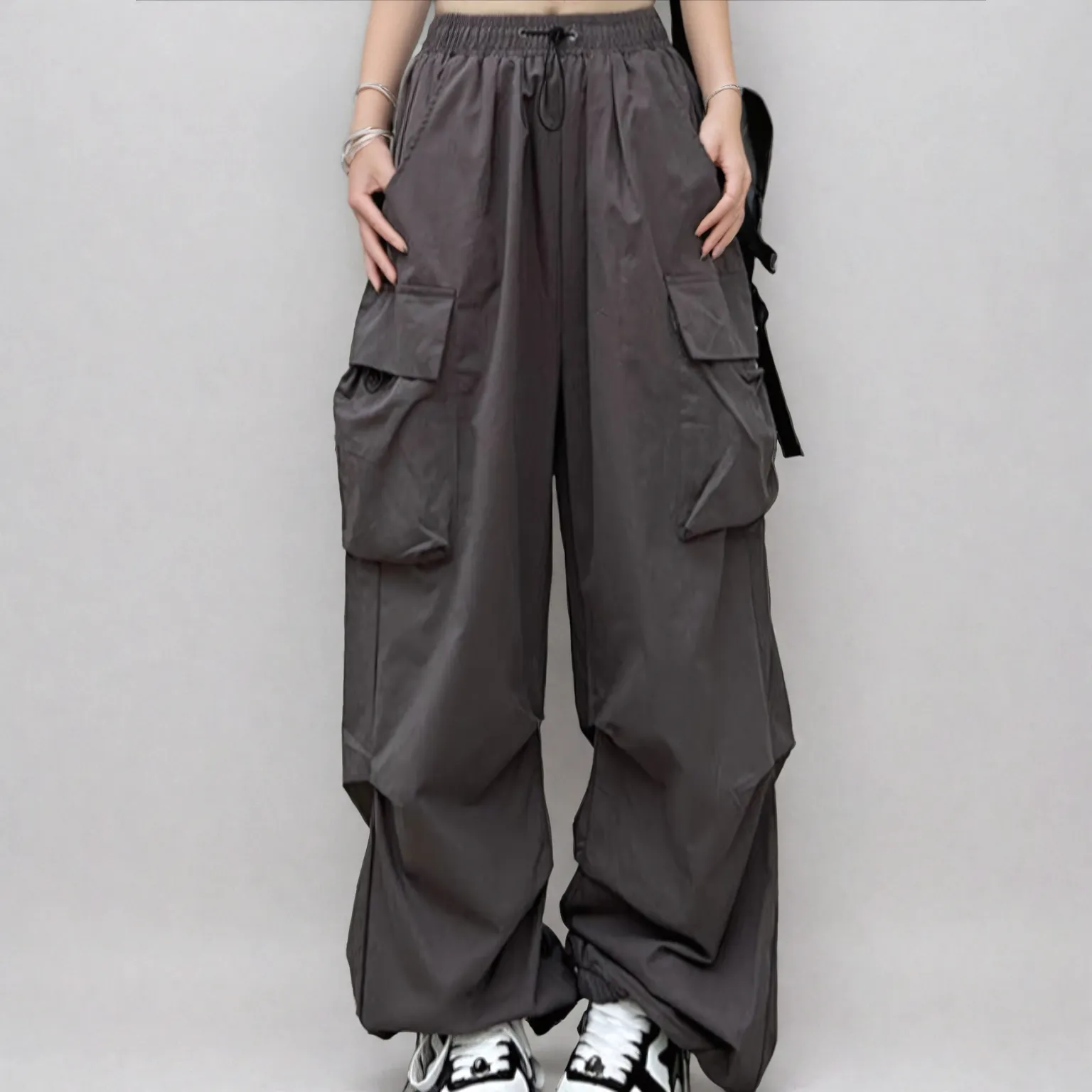 Wide Leg Drawstring Cuff Cargo Pants